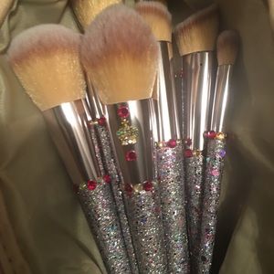Custom Makeup Brushes